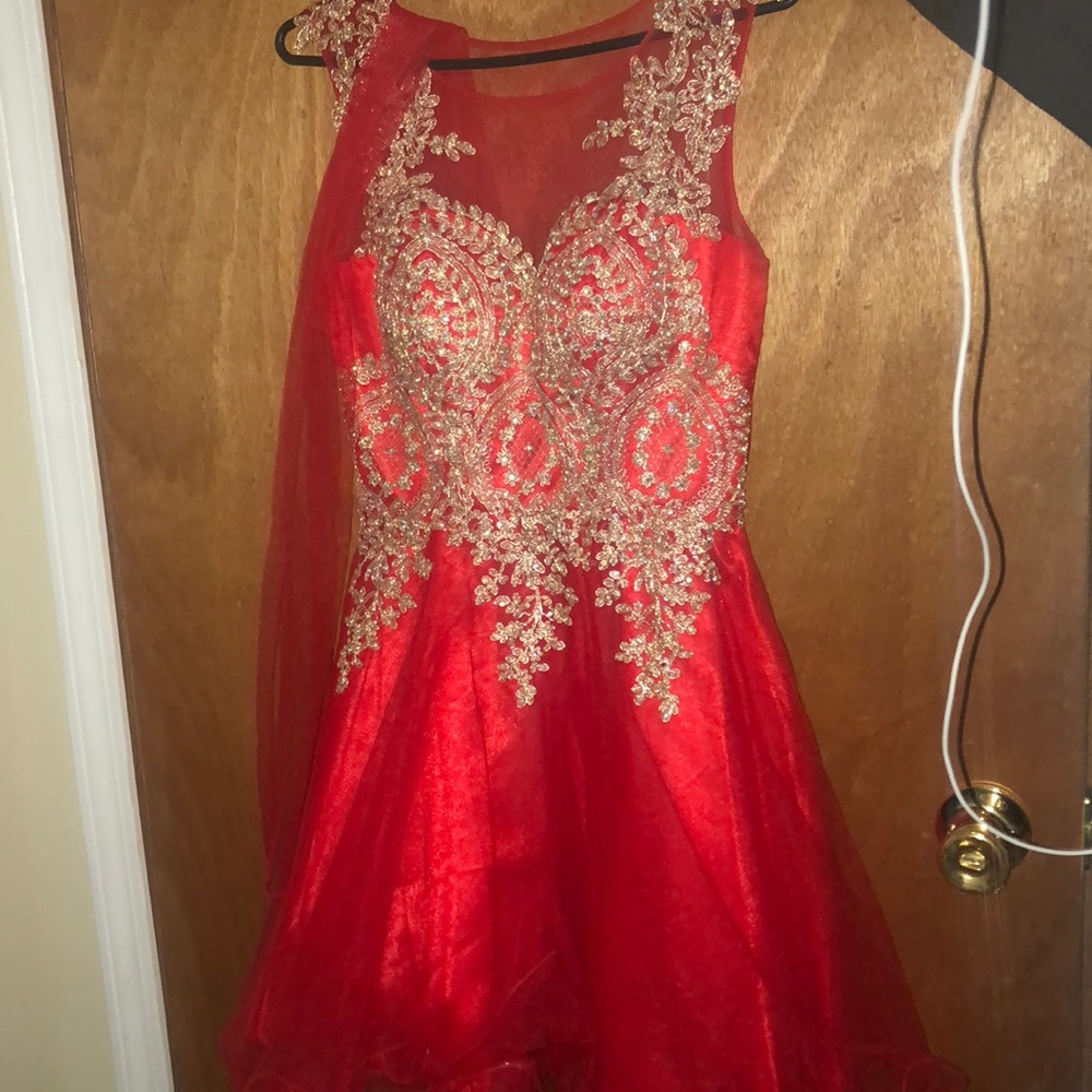 Red prom/homecoming dress